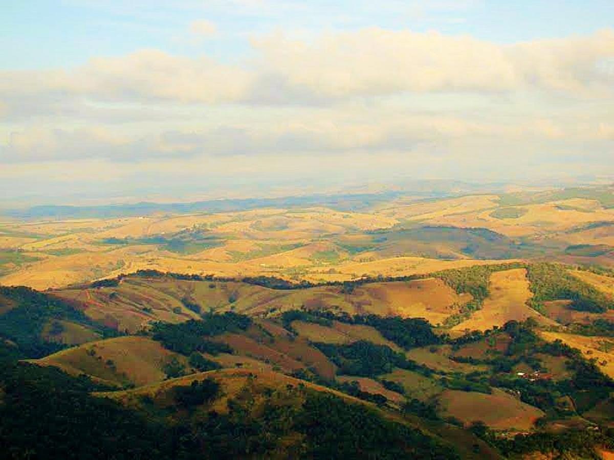 Pousada Muro De Pedra Sao Tome das Letras Exterior photo