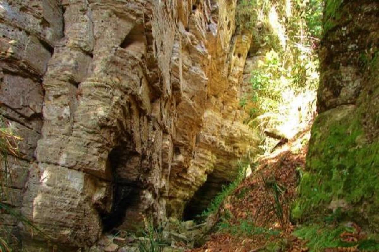 Pousada Muro De Pedra Sao Tome das Letras Exterior photo